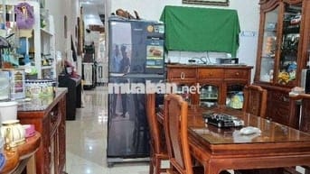 NHÀ ĐEP GIÁ TOT NGAY TRUNG TÂM LINH CHIỂU