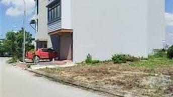 Bán 95m2 đất phân lô Phú Thượng, căn góc 3 mặt đường , ôtô tránh, dừng