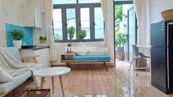 CĂN HỘ FULL NỘI THẤT BAN CÔNG THOÁNG NGAY NGUYỄN VĂN TRỖI GẦN SÂN BAY