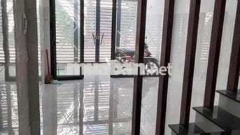 CHO THUÊ NHÀ MỚI 4 PHÒNG NGỦ DTSD 200M