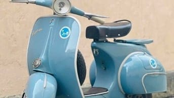 cần bán chiếc vespa cổ đẹp long lanh HQCN