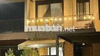 cho thuê nhà 115 met, 2-3 phòng ngủ nhà phố vườn