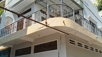 Hẻm 1076 Trường Sa (3 tầng DT: 6mx11m). Giá 12,5 tỷ