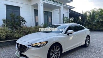 Mazda 6 2022 Premium 2.0 AT - 10000 km 2 chủ