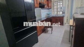 cho thuê nhà nguyên căn.4pn4wc. Lê Hồng Phong p10.Q10