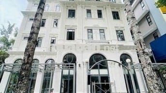 Mặt bằng Phú Mỹ Hưng ngã 3 Phạm Văn Nghị đường lớn kinh doanh sầm uất