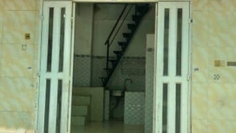 còn 1 phòng cho thuê 2tr7 .hẻm an ninh ,yên tĩnh,dân trí cao