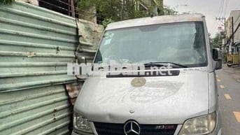 Mercedes Benz Sprinter 2010