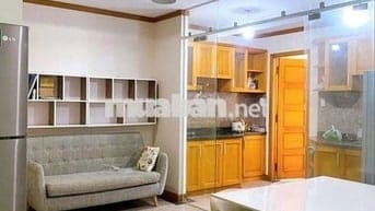 Phòng full nt, cách TĐT, ĐH mở 5 phút chạy xe