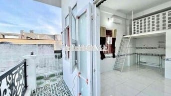 CHO THUÊ BANCOL DUPLEX SIÊU RỘNG NGAY ĐH VĂN HIẾN - SẠCH SẼ