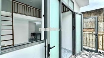 CHO THUÊ CĂN HỘ DUPLEX BAN CÔNG THOÁNG GIÁ RẺ - ĐẦM SEN - ĐH VĂN HIẾN
