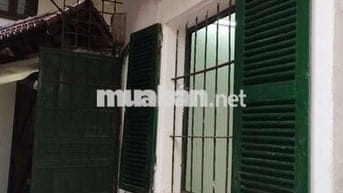 Cho thuê trong ngõ 29 Bà Triệu,hàng bài,Hà nội