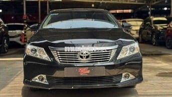 Toyota Camry 2013 2.0E, màu đen, lướt 41.000 km