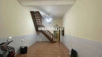 Cho thuê nhà .đg.nguyễn đình chiểu.p4.tân bình.