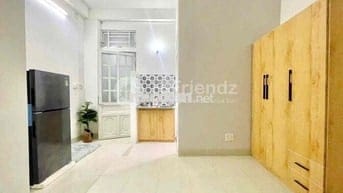 PHONGD STUDIO CÁCH HUIT 700M THUẬN TIỆN DI CHUYỂN FULL NỘI THẤT