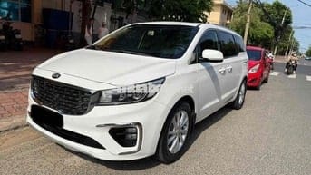 Kia Sedona 2018 2.2 DATH - 86000 km