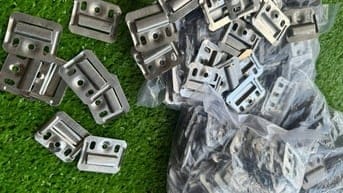 KE ( KẸP / BASS ) INOX XẢ KHO HÀNG MỚI 100% 