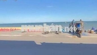 Đất 3 mặt tiền view biển thích hợp kinh doanh