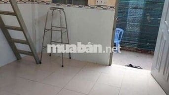Phòng cho thuê có gác tự do giờ giấc . 824 Huỳnh Tấn Phát
