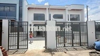 Nhà gác lững Ngay mặt tiền hẻm Văn Phương Thạnh Phú