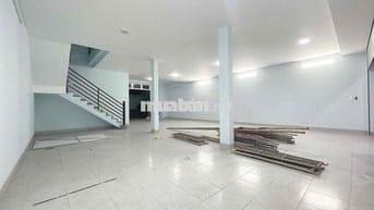 Cho thuê mặt bằng 1T1L (2 tầng trống suốt- dtsd 450m2)P. Trảng Dài.