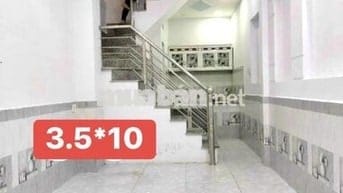 Nhà Nguyên căn 3.5*10 2 lầu, 3pn, 3wc, phòng giặt phơi đồ riêng.