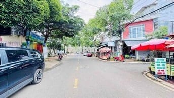 GÓC 2 MẶT TIỀN TRẦN VĂN THỤ KHU TRUNG CAO - BMT