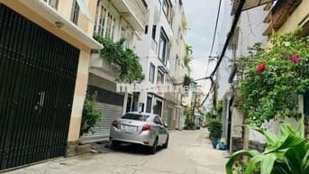 Cho thuê nhà đg.bắc hải.p6.tân bình