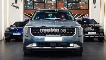 Kia Carnival 2025 Signature 2.2D - 25,000 km cọp.