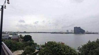 View Hồ Tây mặt phố Lạc Long Quân Tây Hồ 90m2 8 tầng 52,5Ty