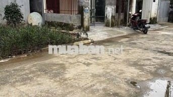 Cho thuê nhà ở hoặc buôn bán nhỏ