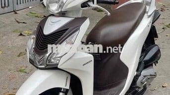 honda vision trắng xe đẹp như mới