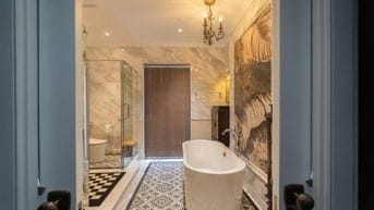 Bán Biệt Thự Tinh Hoa Thạch Bàn, Long Biên, 3 Tầng 150m², Nhỉnh 28 Tỷ