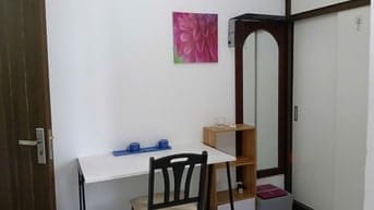 Cho thuê căn hộ khép kín ngõ 424 Trần Khát Chân