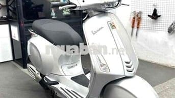Piaggio Vespa Sprint 125cc Bạc Mới