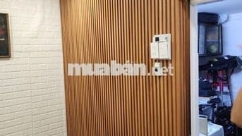 Bán căn hộ chung cư Nguyễn Thiện Thuật P.1 Q.3 SHR 2PN 1WC 2,3T TL