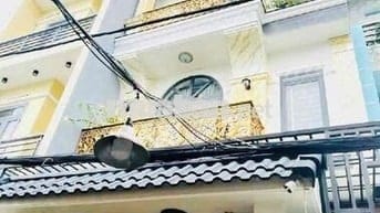 NHÀ ĐẸP – CÁCH 20M RA MẶT TIỀN BÔNG SAO FULL NỘI THẤT CAO CẤP – 5PN HC