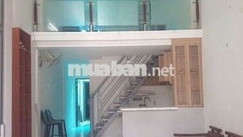 Cho thuê nhà dt 4×20, có 3pn,3wc. Mặt tiền đường, khu đông dân cư