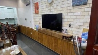 nhà đẹp hiếm lắm mới có , oto đỗ cửa ngày đêm phải thật nhanh để về ăn