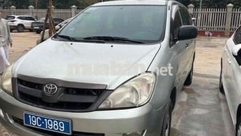 Toyota Innova 2007 J - 11112