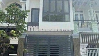 cho Thue nha 1t2l p hoá an d xe hơi rộng rãi 3 p ngủ khu vực an ninh