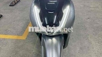 SH150i ABS - Màu bạc