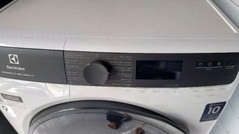 MÁY GIẶT ELECTROLUX 9KG BH 2 NĂM