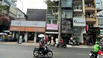 Bán gấp nhà MT Nguyễn Trãi đoạn 2 chiều Q5 DT 4 x 20m 4 Tầng giá 32 tỷ