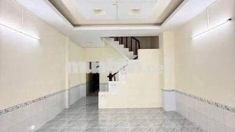 Nhà trệt lầu 3PN KDC Hồng Phát chỉ 10 triệu thương lượng