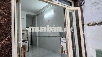 Cho thuê nhà nhỏ 2 không gian ngủ giá rẻ nằm ngay tqb gần cầu chữ Y