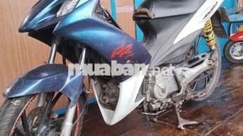 Mình đang kẹt tiền nên chia lại xe đang đi luôn.