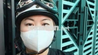 Nhà đẹp dân xây mới được 3 năm vẫn mới đẹp 20m ra ô tô chánh đỗ ngày đ