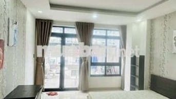 Studio sân thượng thoáng cạnh phú mỹ hưng