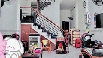 Khu Bắc Hải - 50m2 ( 4.3m x 12m ) - 2 Tầng - Gần Mặt Tiền - 6.2 Tỷ